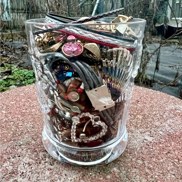 Jewelry - Vintages to Modern Myster Jewelry Jar Lot. Please read the description.